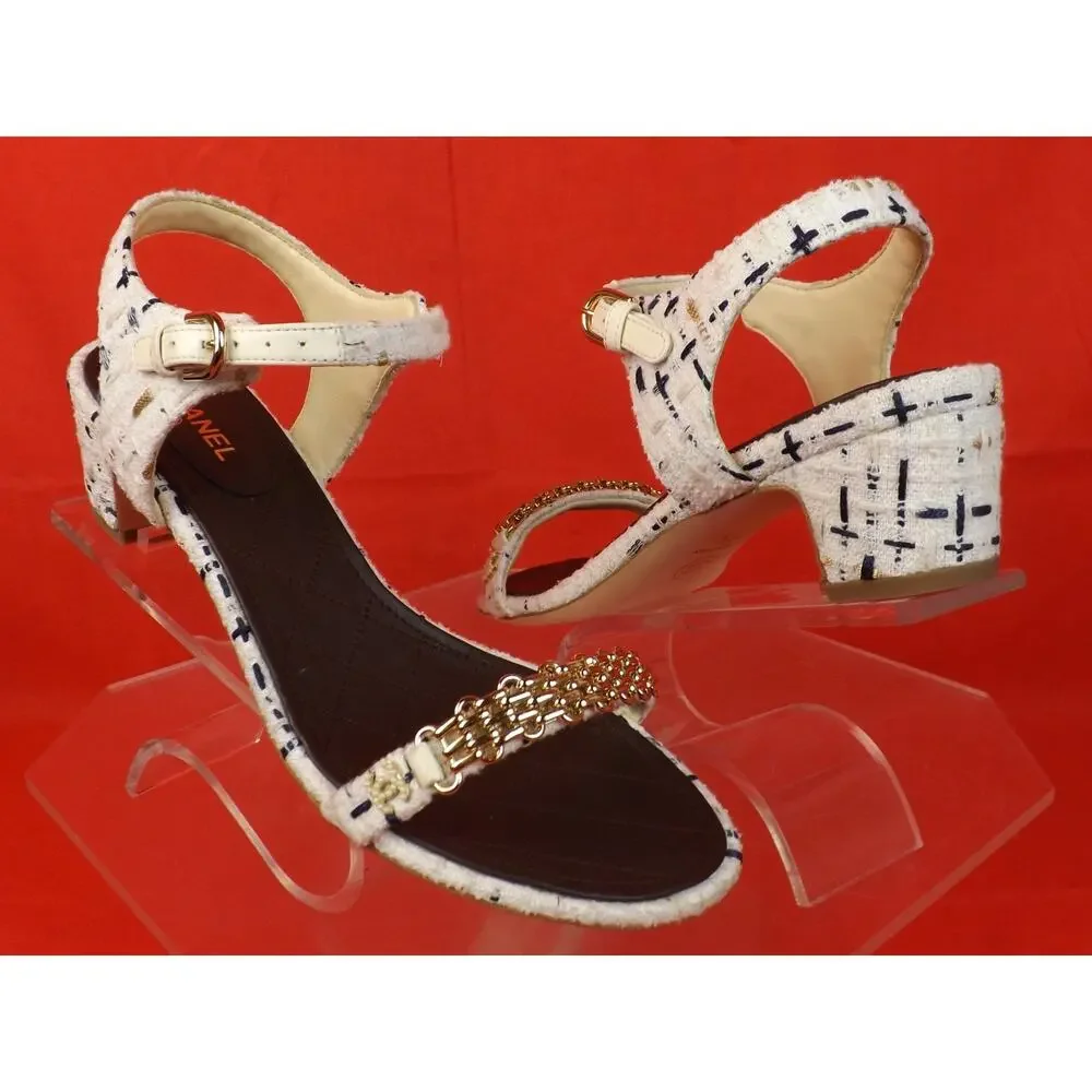 NIB CHANEL WHITE TWEED GOLD CHAIN CC PEARL LOGO SANDALS LOW HEEL PUMPS 37.5